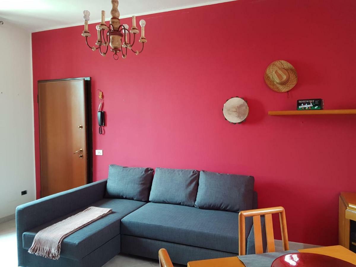Domus Lungo Ticino Apartment Pavia Exterior foto